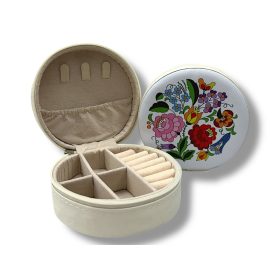 Ékszertartó 10x10x4,5cm - magyaros fehér
