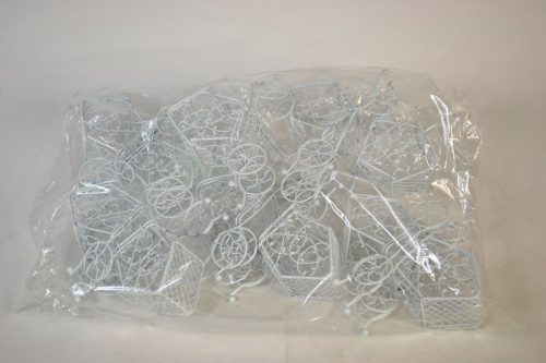 Mini lovaskocsi házikó forma fehér fém db