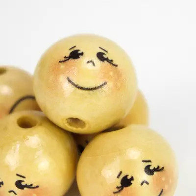 Fa golyó festett arccal - lány 30mm 5db/cs