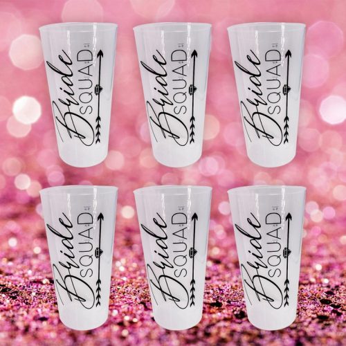 Lánybúcsús műanyag pohár szett 6db "Bride Squad"  átlátszó 0,5L