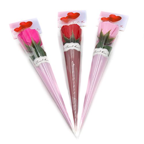 Szappanrózsa papírban szív kártyával 43x7cm piros