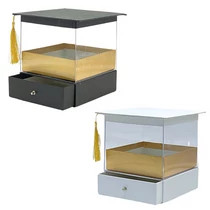 Papírdoboz Ballagási 16,5x16,5x16,5 cm 2 színben választható/db 