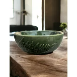   Dombormintás kerámia tál páfránylevél motívummal – mélyzöld 16x6 cm