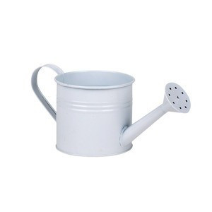 Dekorációs fém locsolókanna matt fehér 7,9x 9,9cm