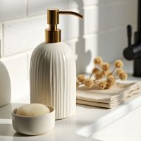 Szappan, szappanadagoló